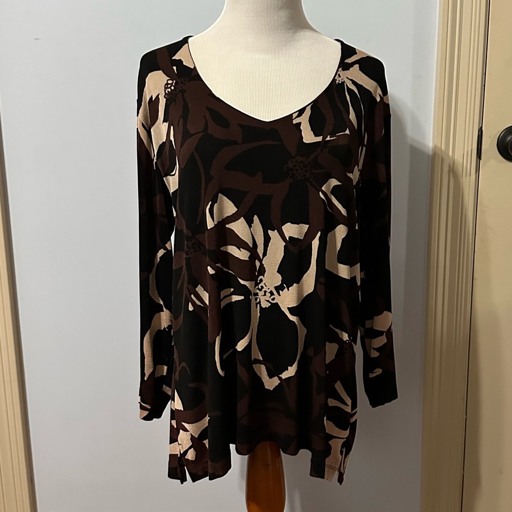 Chico's Black and Brown Abstract Top
